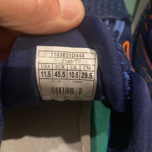 mens asics sneakers - Picture 4 of 9